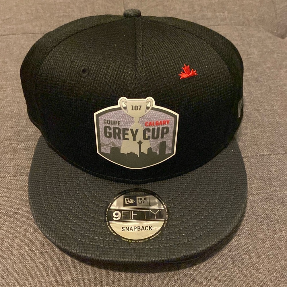 *New* CFL 107th Grey Cup NewEra SnapBack Hat Flat Ballcap CFL Football Calgary